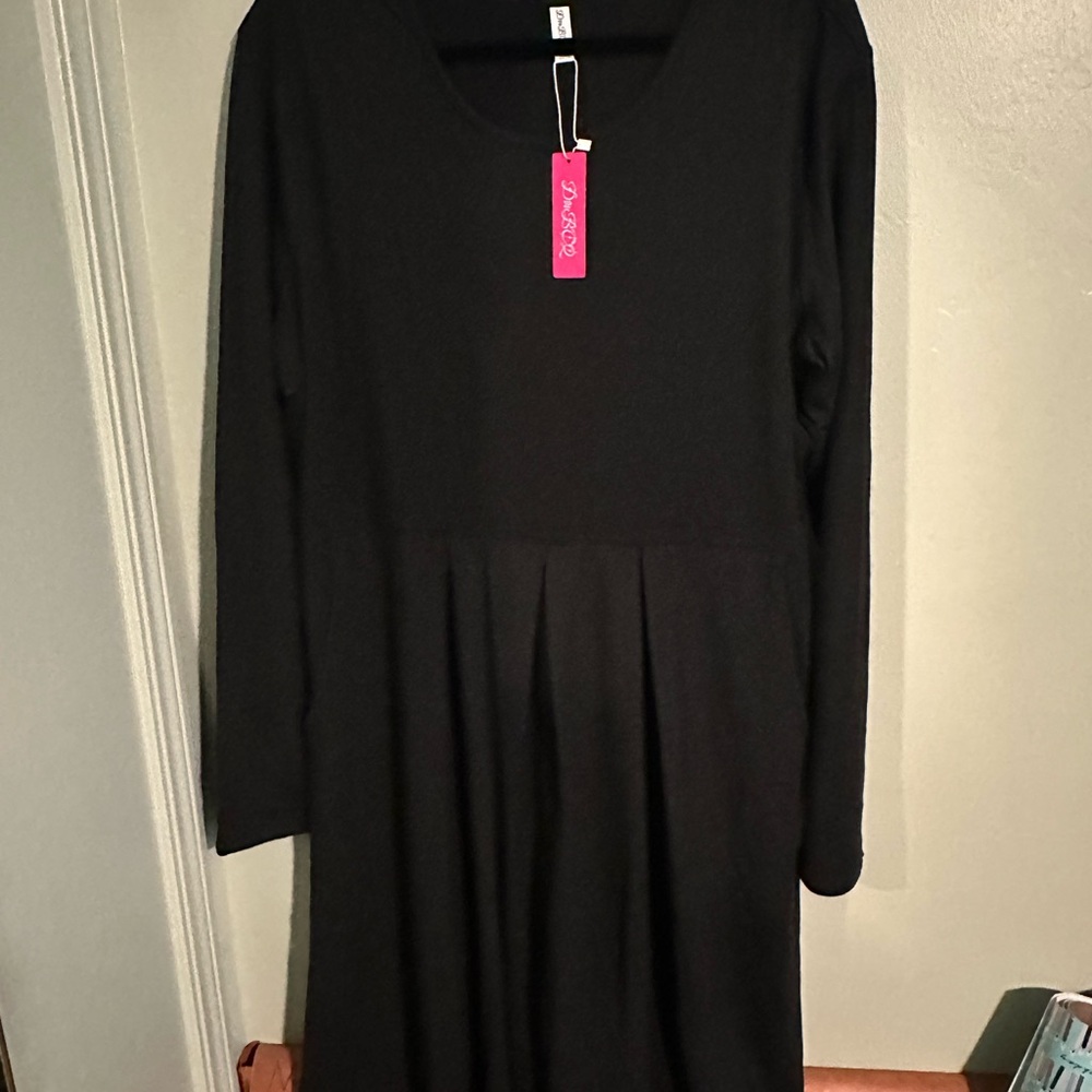 Black Long Sleeve Dress with pockets